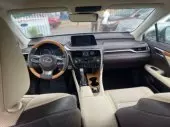 interiorFront