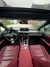 interiorFront