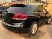 car Right Back