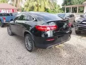 car Right Back