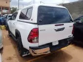 car Right Back