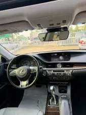 interiorFront