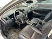 interiorFront