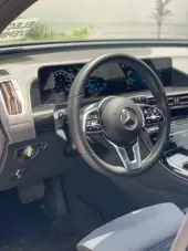 interiorFront
