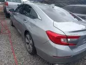 car Right Back