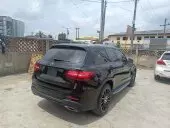 car Right Back