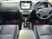 interiorFront