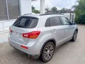 car Right Back
