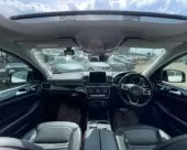 interiorFront