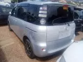 car Right Back