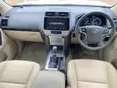 interiorFront