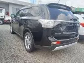 car Right Back