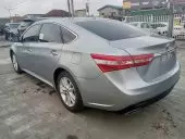 car Right Back