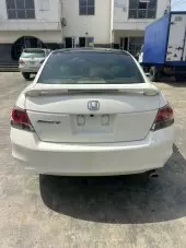 car Right Back