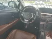 frontInterior1