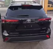 car Right Back