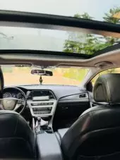 interiorFront