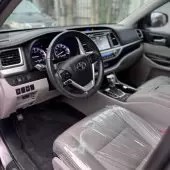 interiorFront