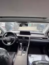 interiorFront