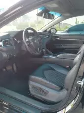 interiorFront