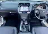 interiorFront