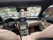 interiorFront