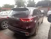 car Right Back