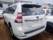car Right Back