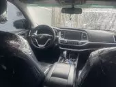 interiorFront