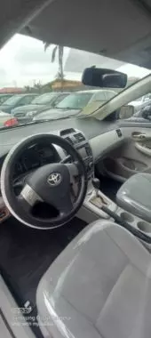 interiorFront