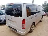 car Right Back