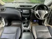 interiorFront