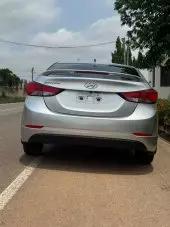 car Right Back