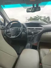 interiorFront