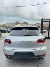 car Back