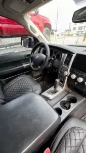 interiorFront