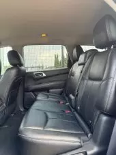 interiorBack