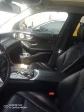 interiorFront