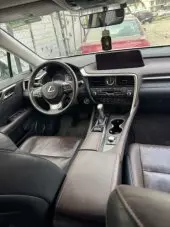 interiorFront