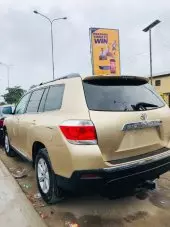 car Left Back