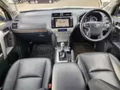interiorFront