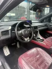 interiorFront