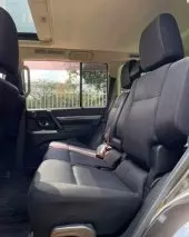 interiorBack