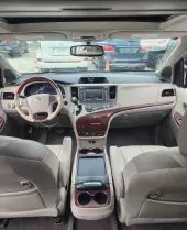 interiorFront
