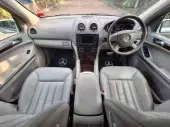 interiorFront
