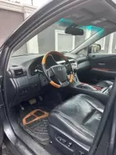 interiorFront
