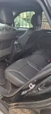 interiorBack