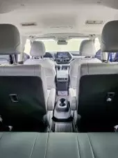 interiorFront