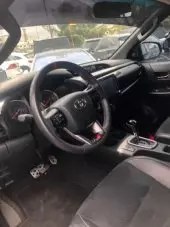 interiorFront