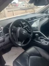 interiorFront